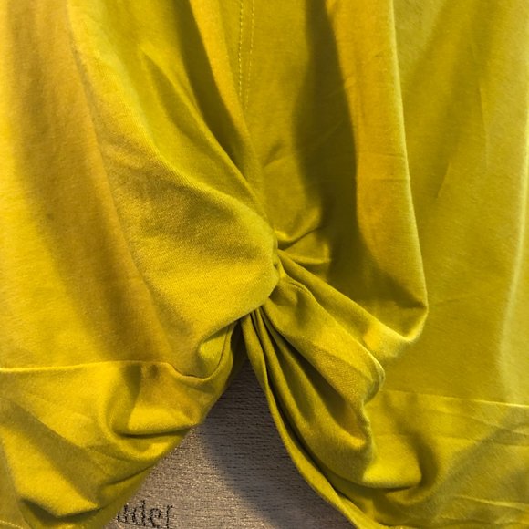 Old Navy Mustard Active Top: Size XL - Picture 2 of 9